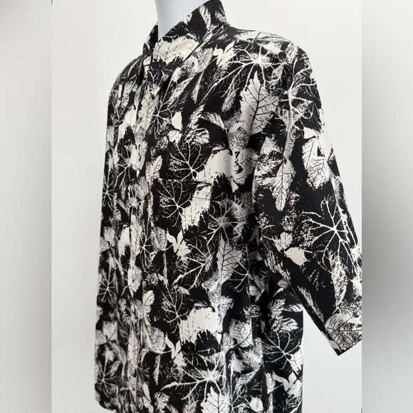 LUKA PANDORA Black and White leaf print Casual Button Down Shirt size L - Picture 3 of 12